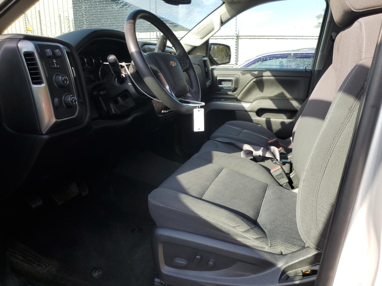 1GCVKREC4HZ398621 2017 Chevrolet Silverado K1500 Lt