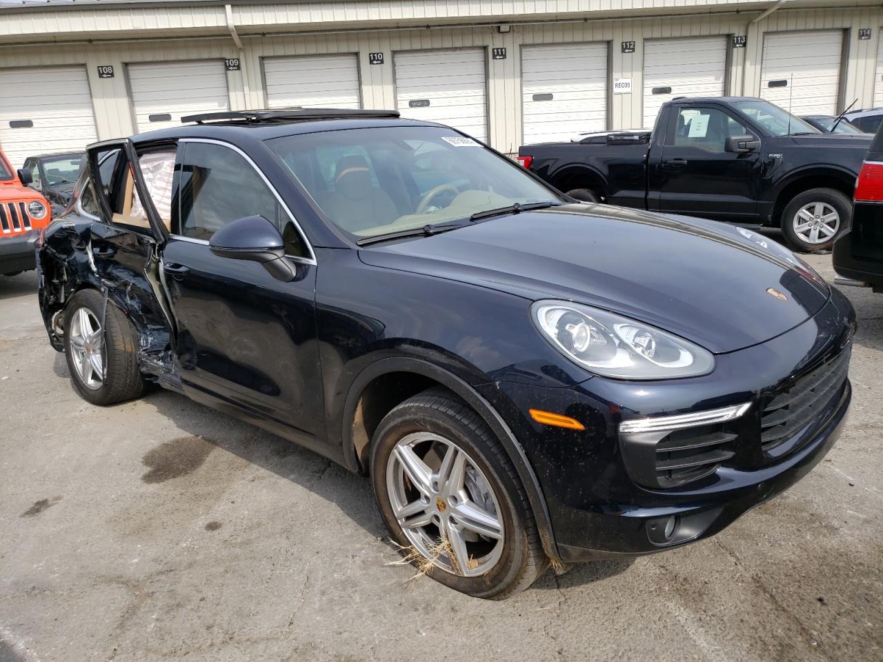 WP1AA2A25GLA02427 2016 Porsche Cayenne