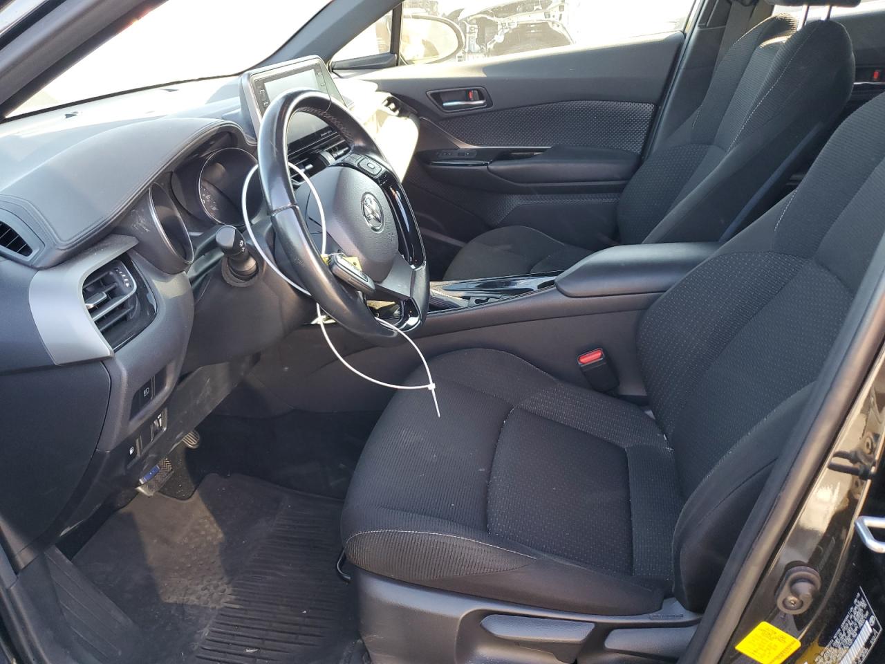 JTNKHMBX7K1021794 2019 Toyota C-Hr Xle