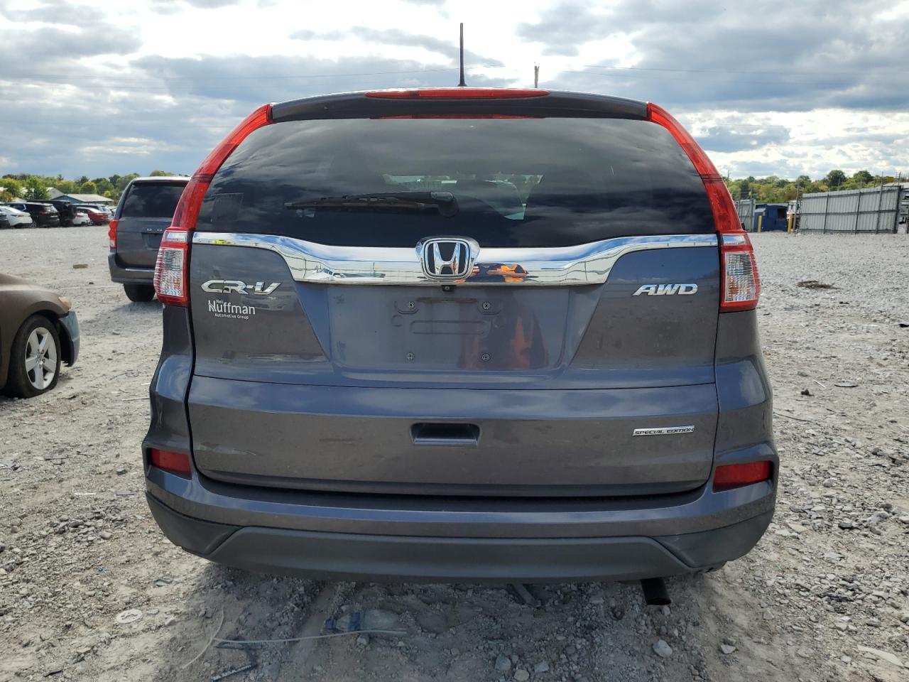 5J6RM4H46GL028138 2016 Honda Cr-V Se