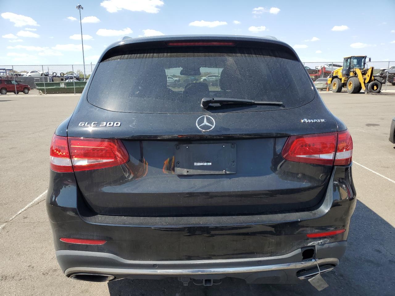 WDC0G4KB2HF141513 2017 Mercedes-Benz Glc 300 4Matic