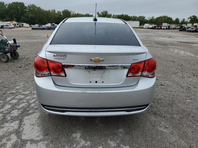  CHEVROLET CRUZE 2015 Srebrny