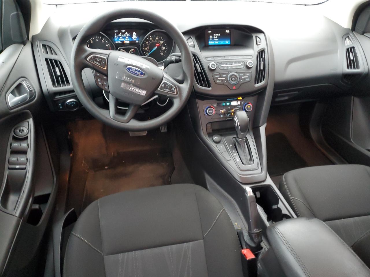 1FADP3FE7JL264839 2018 Ford Focus Se