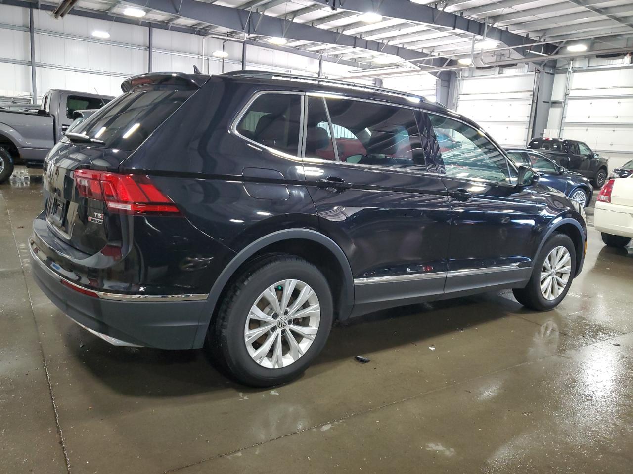 2018 Volkswagen Tiguan Se VIN: 3VV2B7AX3JM014014 Lot: 70043604