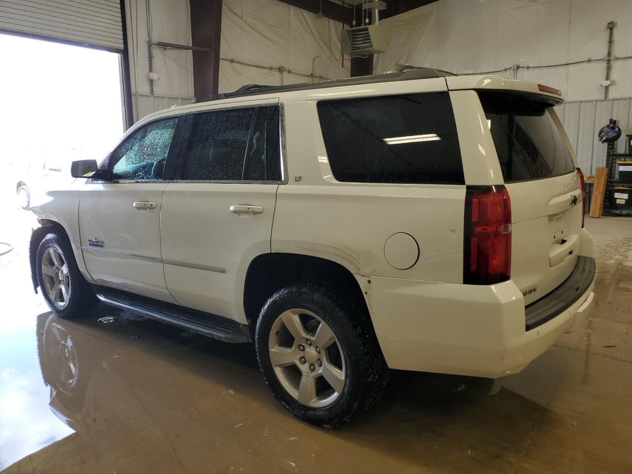 1GNSCBKC6HR379653 2017 CHEVROLET TAHOE - Image 2