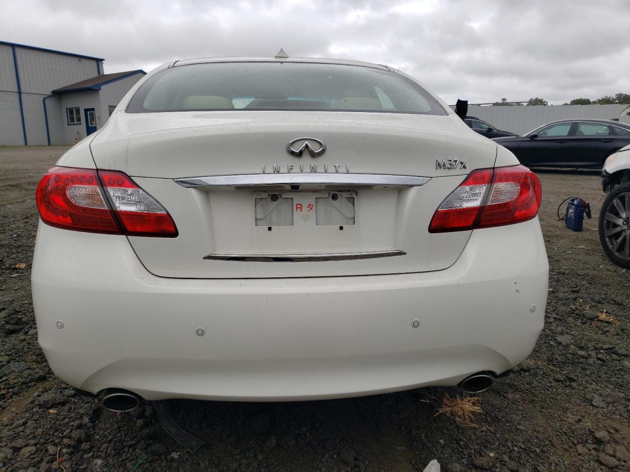 JN1BY1AR6DM605131 2013 Infiniti M37 X