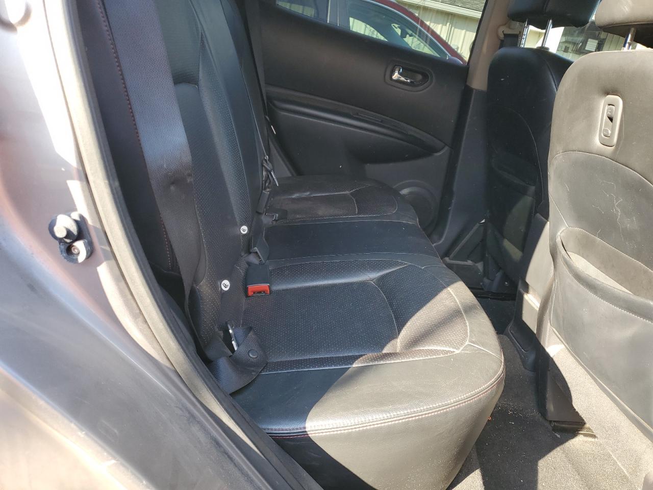 2011 Nissan Rogue S VIN: JN8AS5MV4BW677655 Lot: 72162894