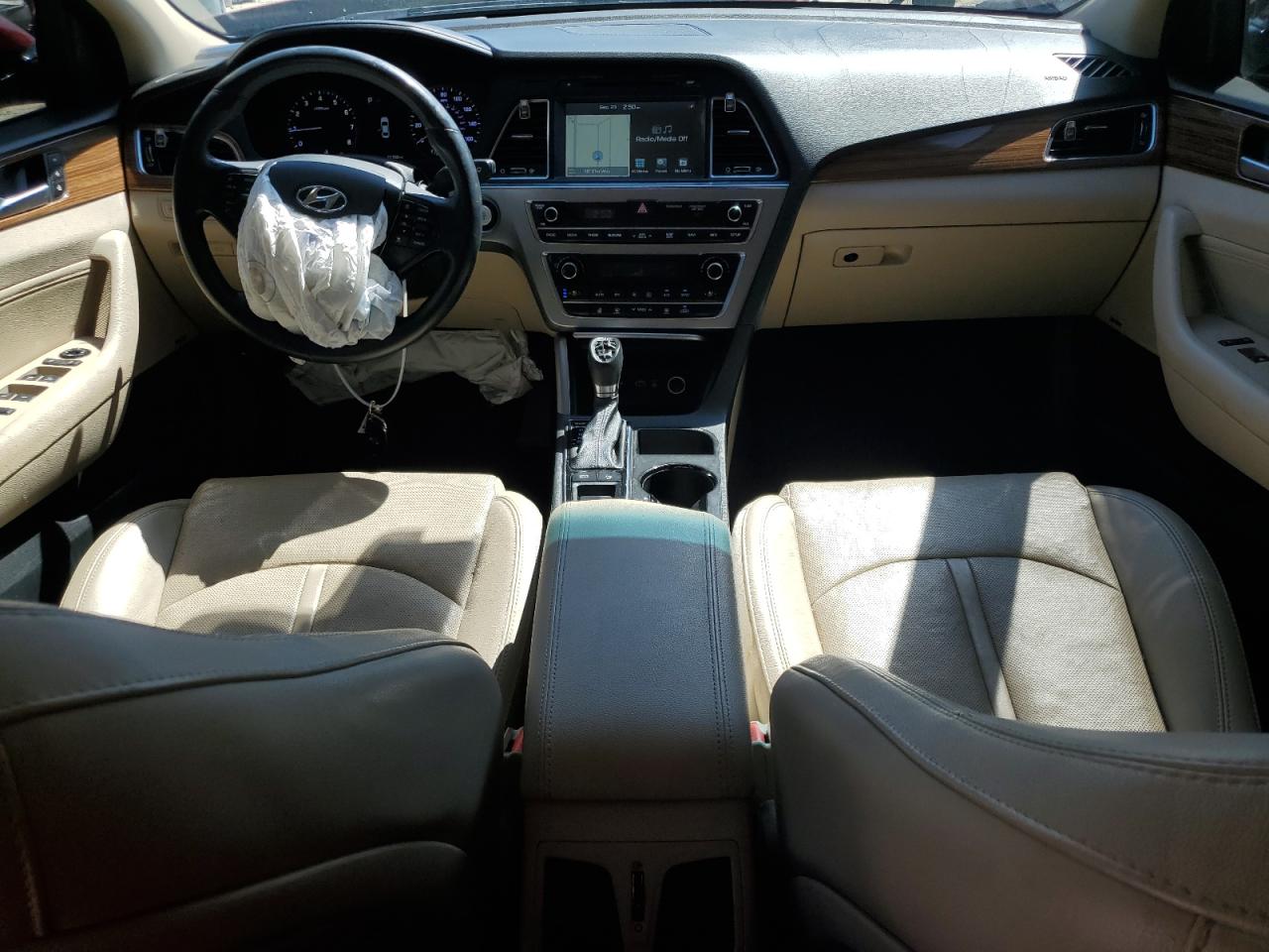 2015 Hyundai Sonata - Image 8
