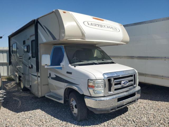 2016 Ford Econoline E350 Super Duty Cutaway Van