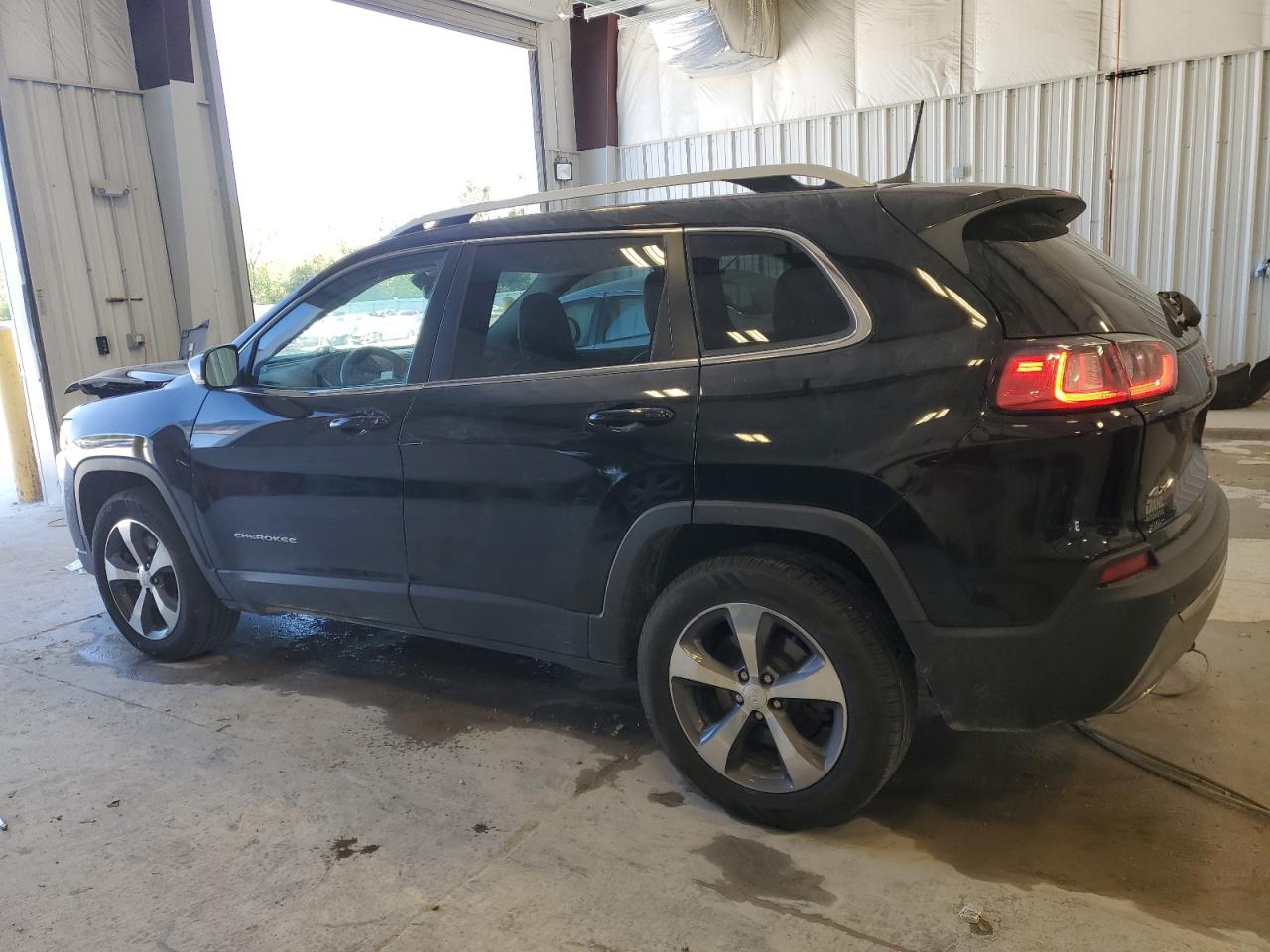 2019 Jeep Cherokee Limited VIN: 1C4PJMDX3KD138170 Lot: 69501134