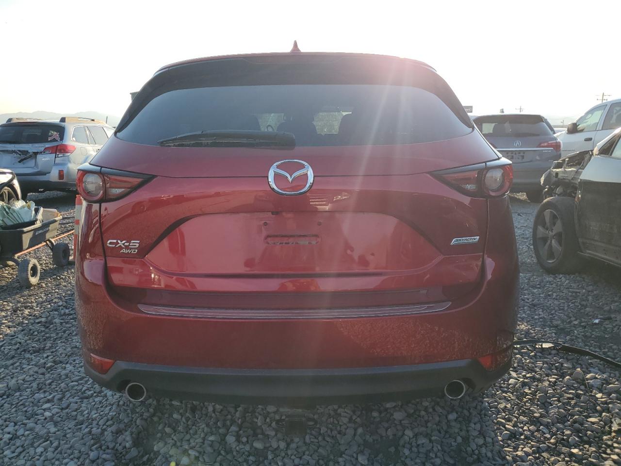 2018 Mazda Cx-5 Grand Touring VIN: JM3KFBDM5J0340074 Lot: 71024494