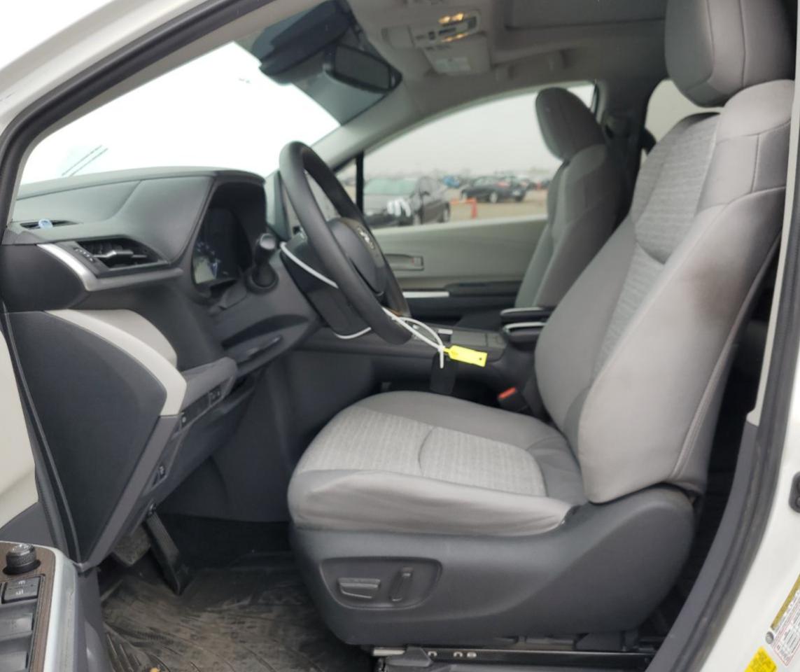 2022 Toyota Sienna Le VIN: 5TDBRKEC8NS131629 Lot: 73546474