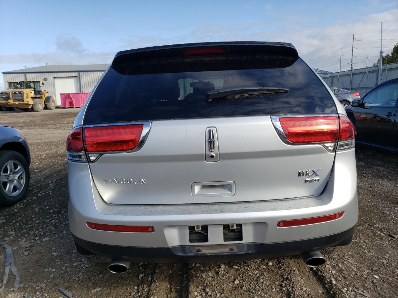 2LMDJ8JK4DBL17135 2013 Lincoln Mkx