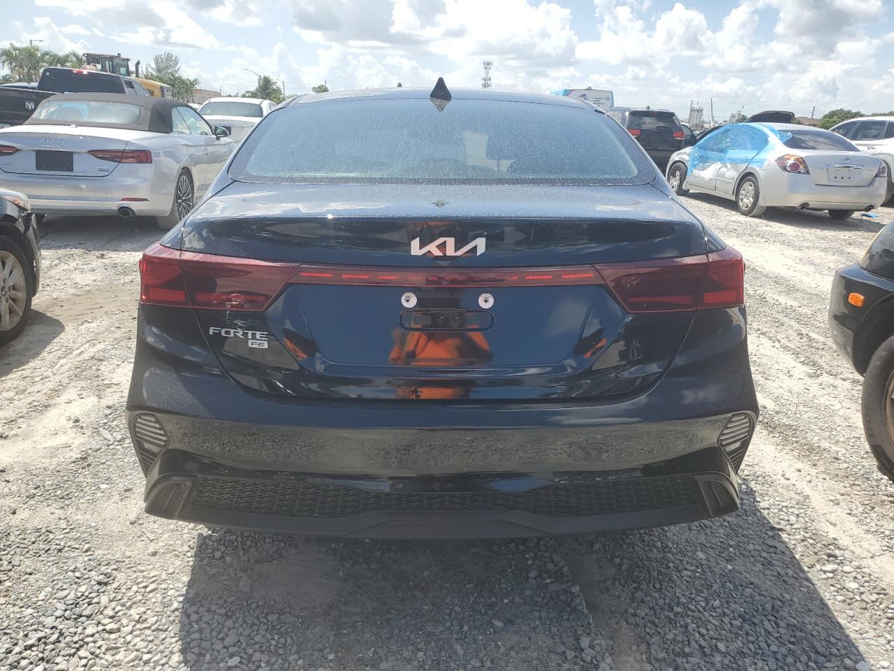 2023 Kia Forte Lx VIN: 3KPF24AD4PE579718 Lot: 70255834