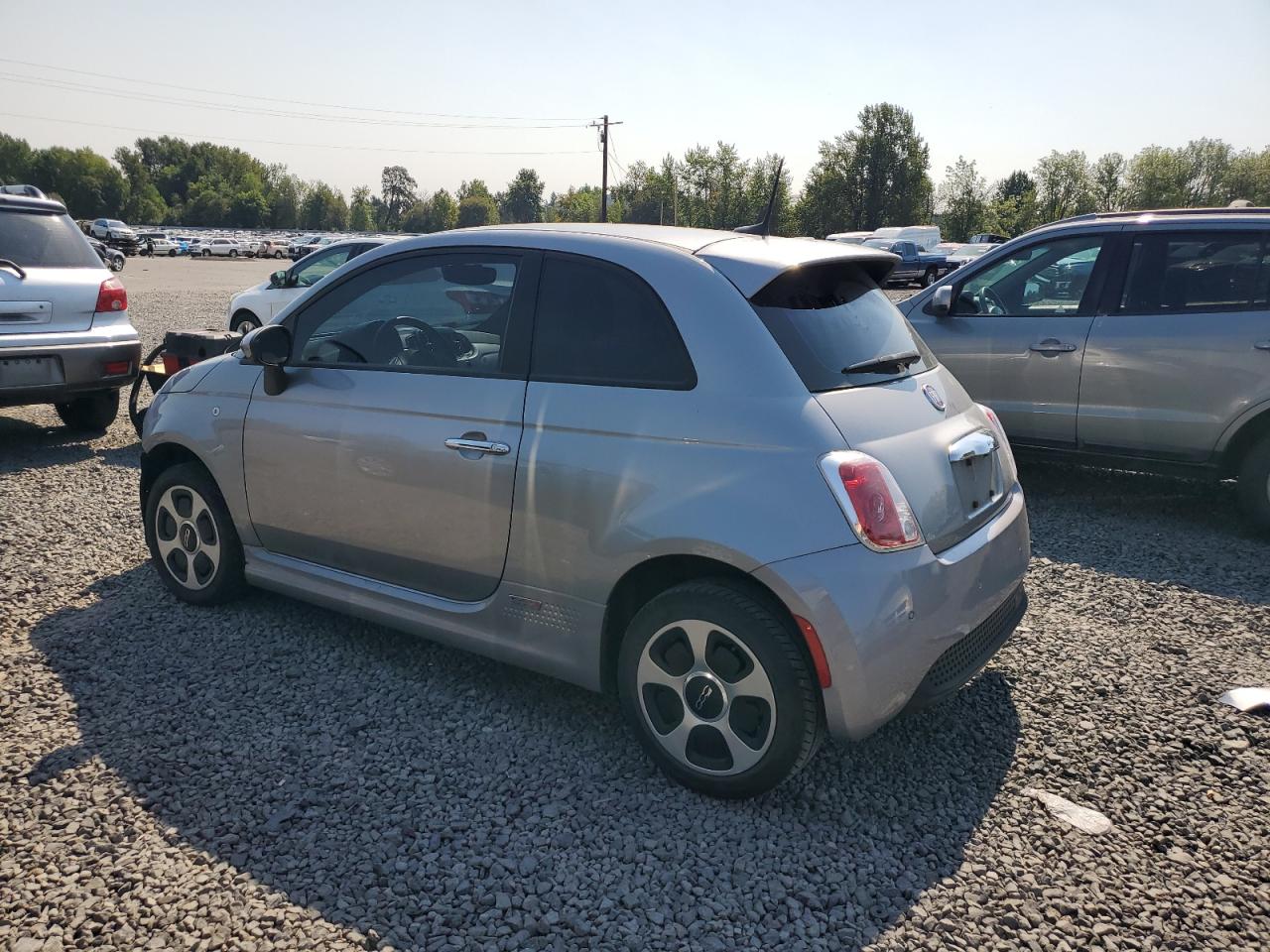 2017 Fiat 500 Electric VIN: 3C3CFFGE8HT586112 Lot: 70034624