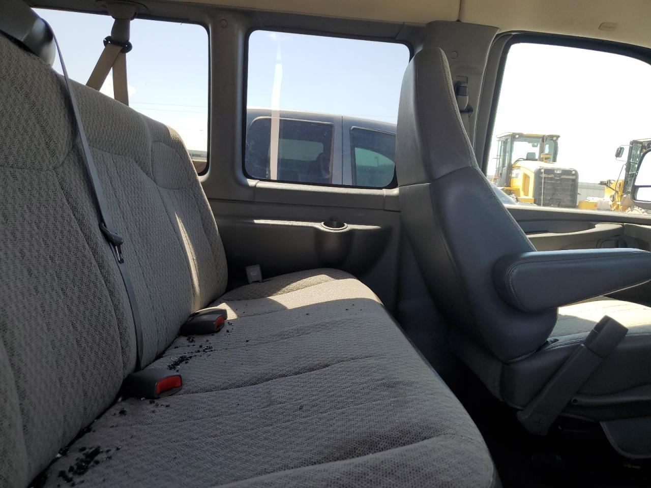 2008 Chevrolet Express G2500 VIN: 1GAGG25K681169437 Lot: 72340894