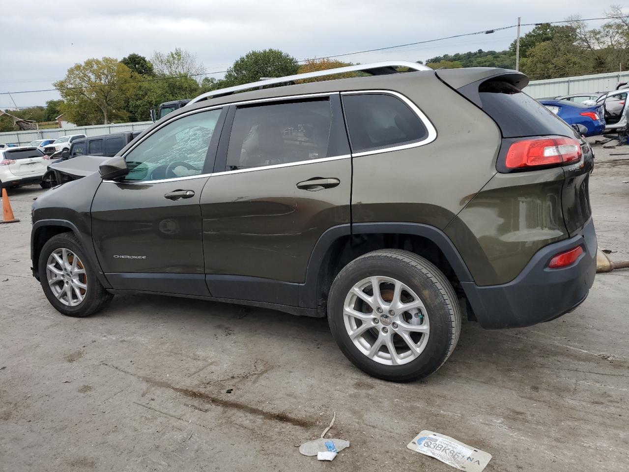 2016 Jeep Grand Cherokee - Image 2