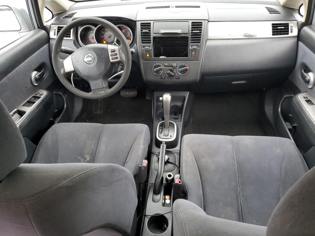 3N1BC13E49L376071 2009 Nissan Versa S