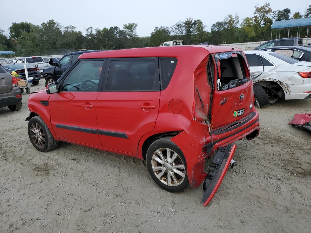 VIN KNDJT2A60D7581197 2013 KIA SOUL no.2