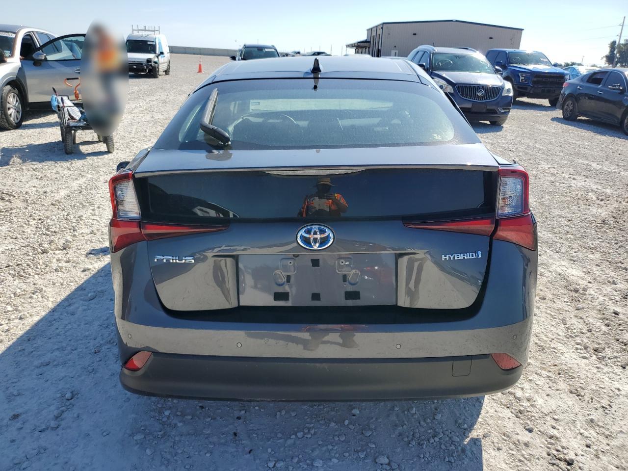 2022 Toyota Prius Night Shade VIN: JTDKAMFU5N3181254 Lot: 70591554