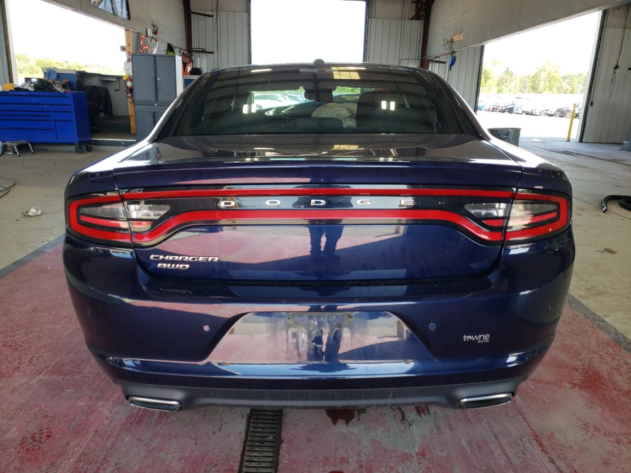 2C3CDXFG4HH599415 2017 Dodge Charger Se