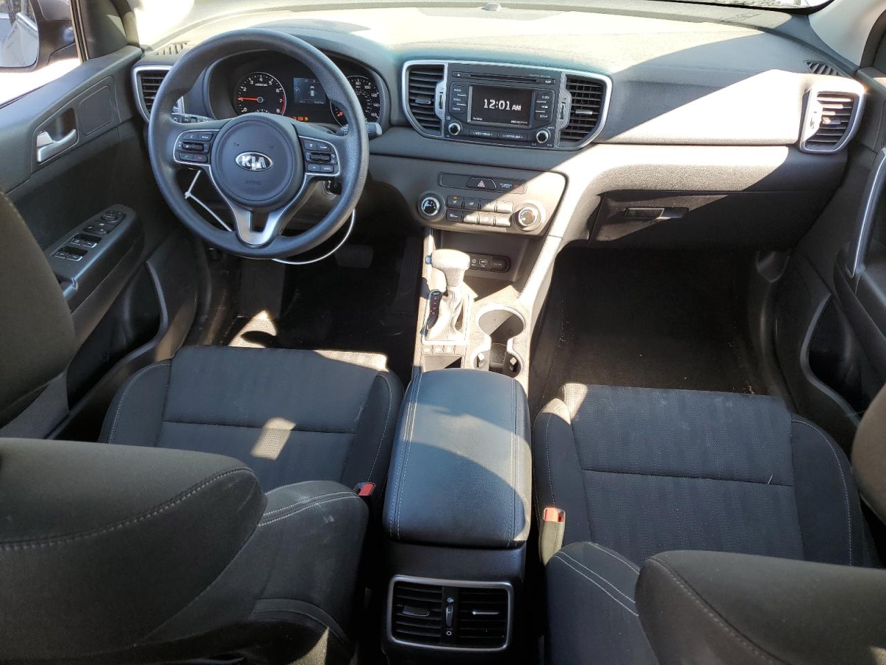 KNDPMCAC4H7219513 2017 Kia Sportage Lx