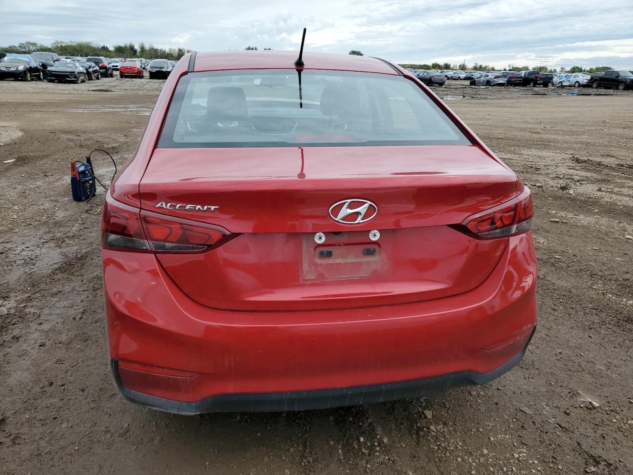 3KPC24A38JE030881 2018 Hyundai Accent Se