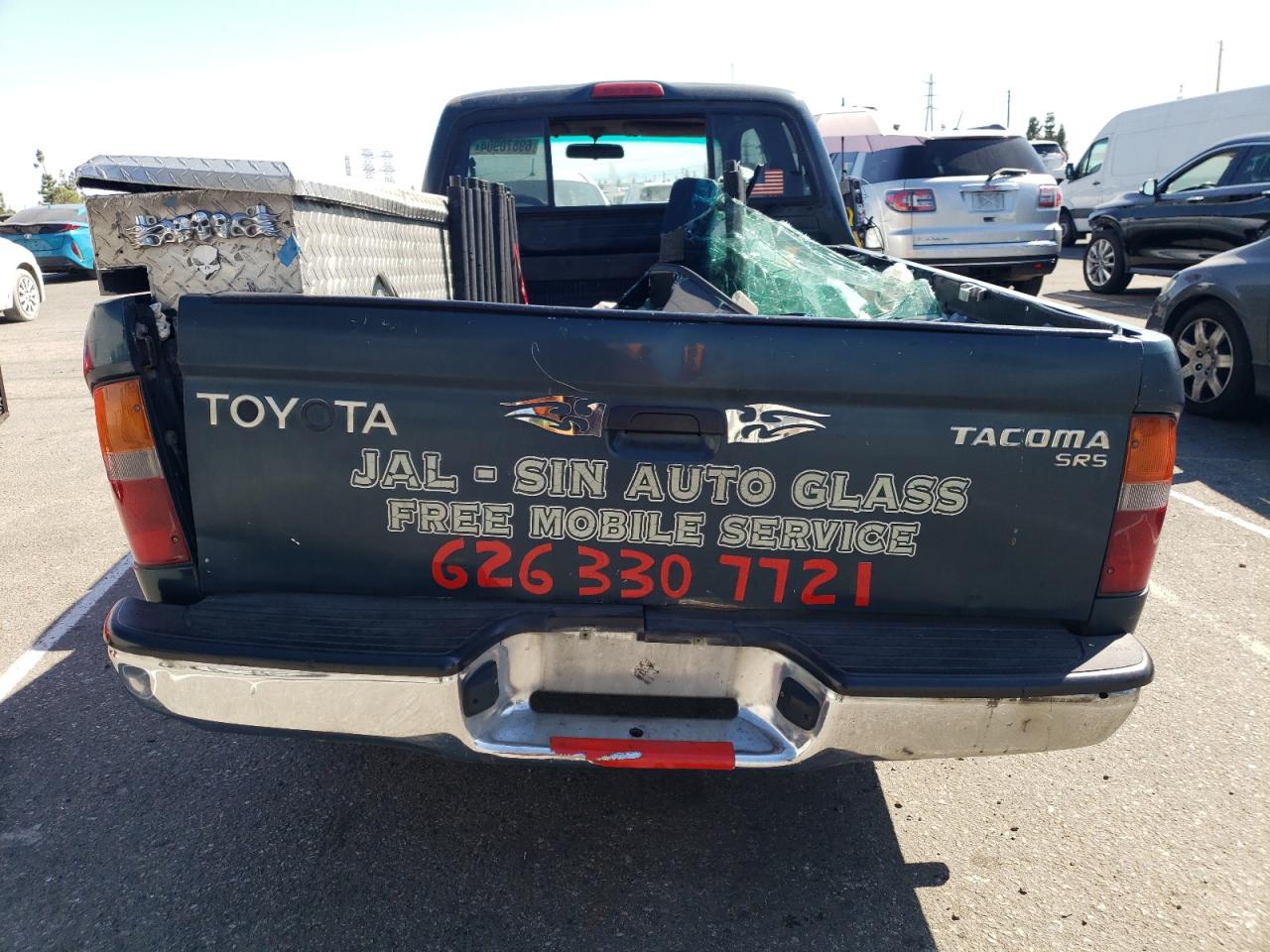 1998 Toyota Tacoma Xtracab VIN: 4TAVL52N6WZ106827 Lot: 69870904