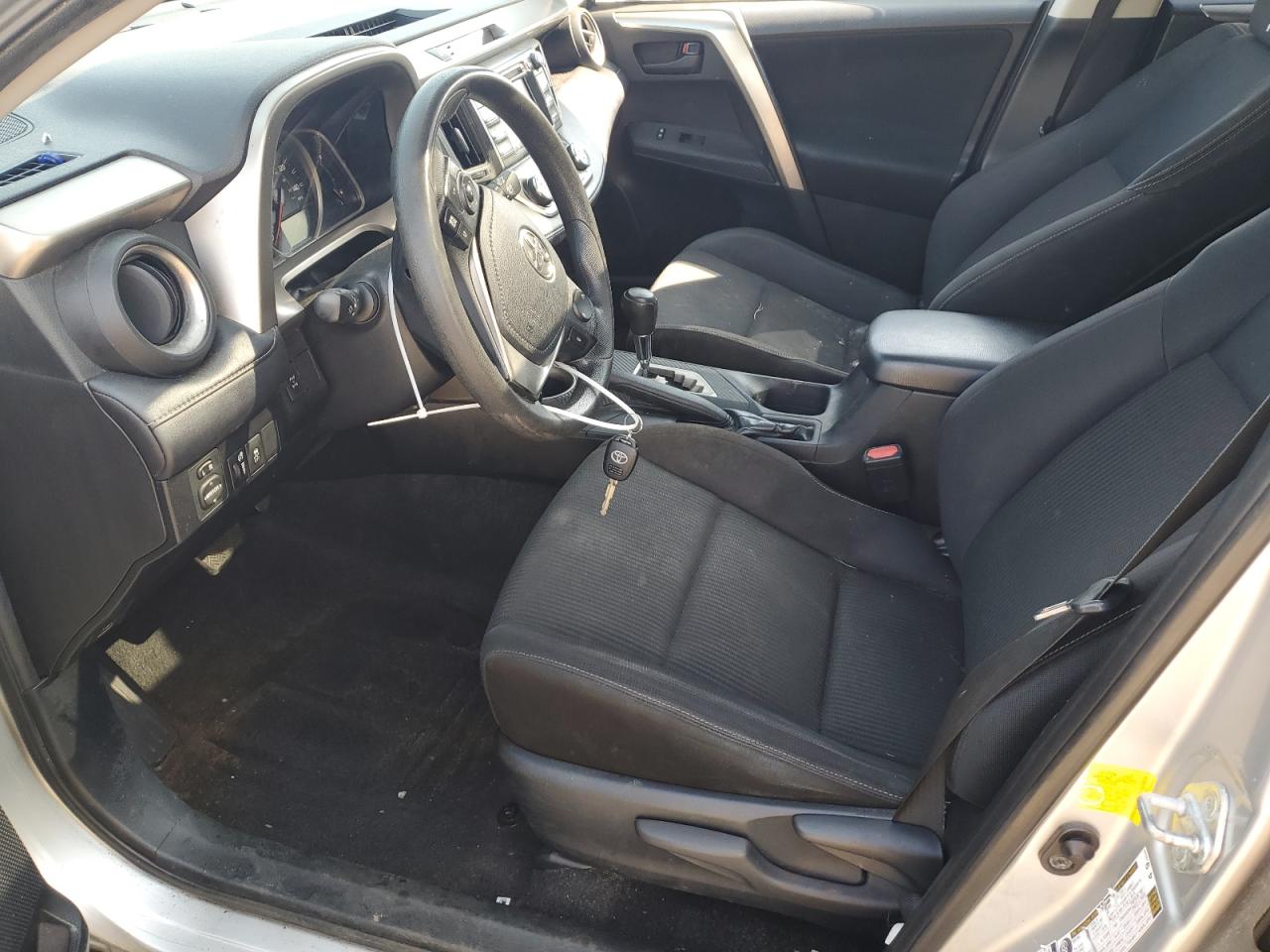 JTMRFREVXD5002412 2013 Toyota Rav4 Xle