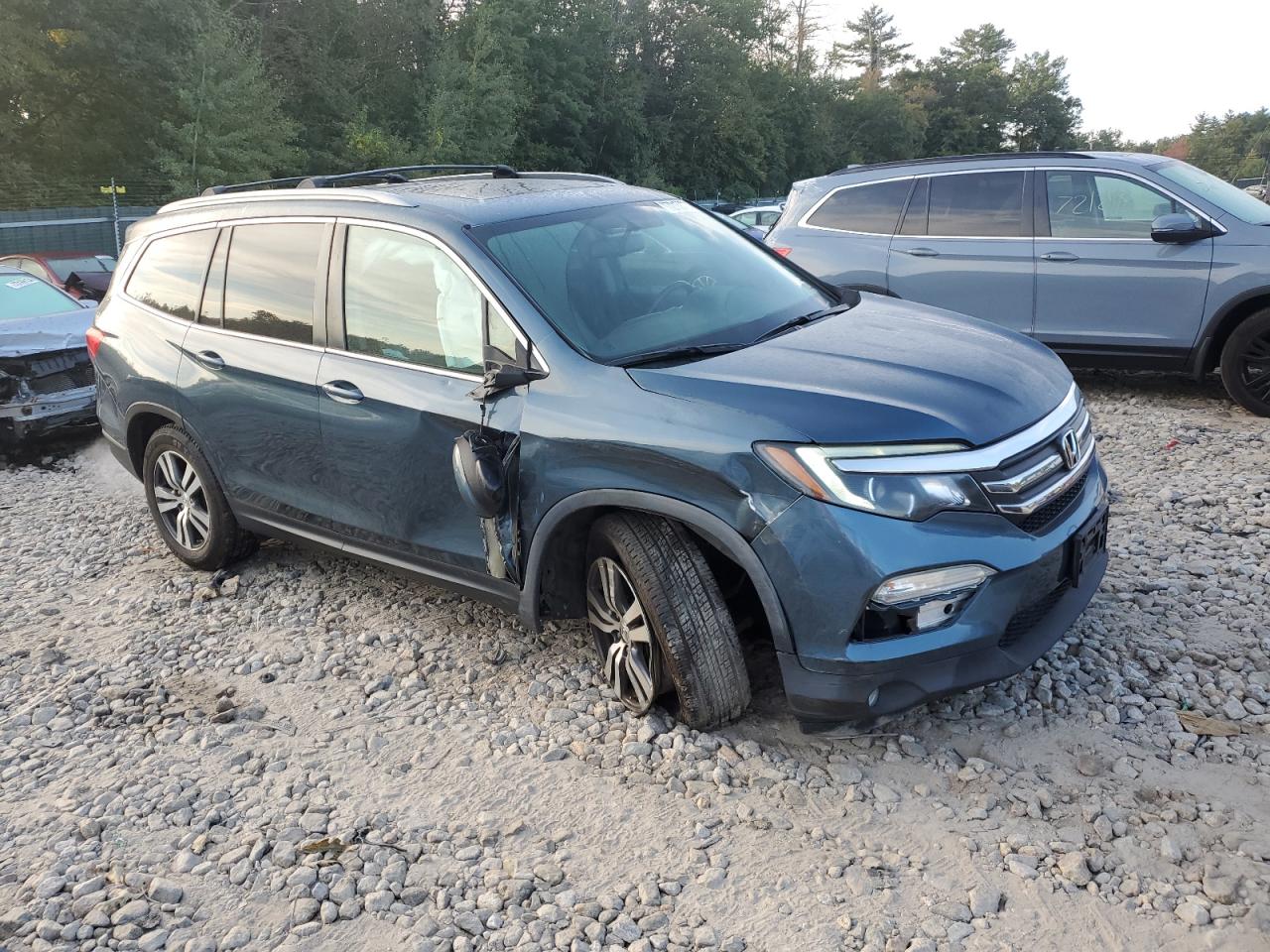 2017 Honda Pilot - Image 4
