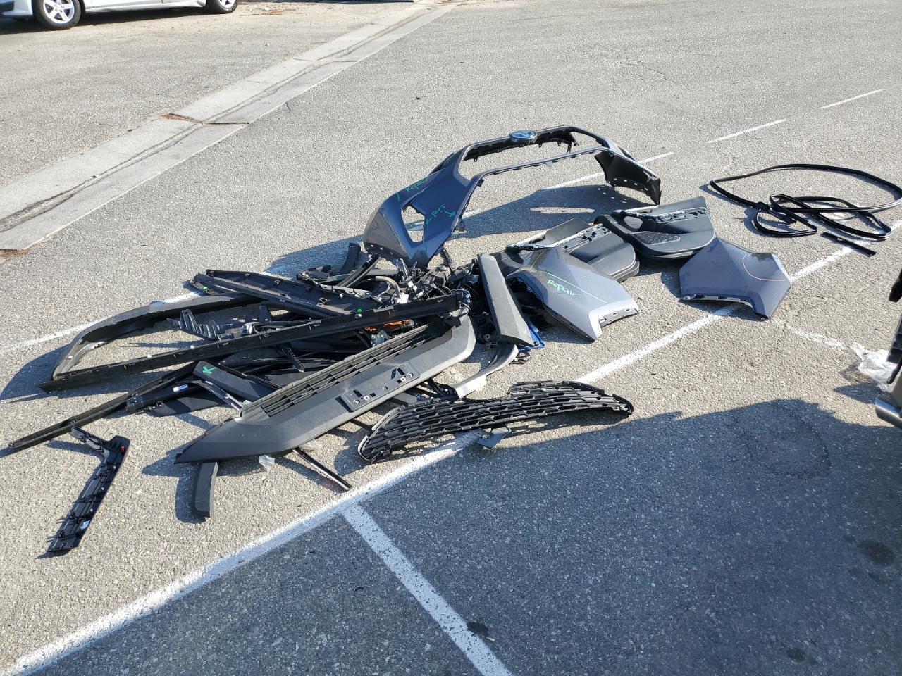 2022 Toyota Rav4 Le VIN: 4T3MWRFV6NU054400 Lot: 72428084