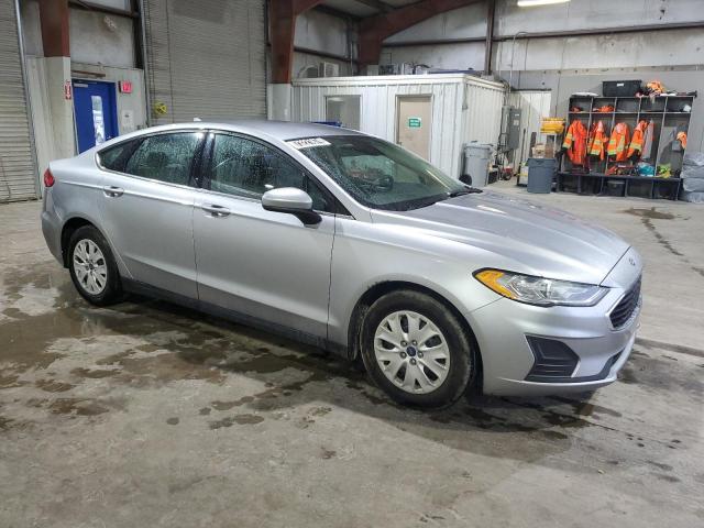 3FA6P0G75LR160460 Ford Fusion S 4