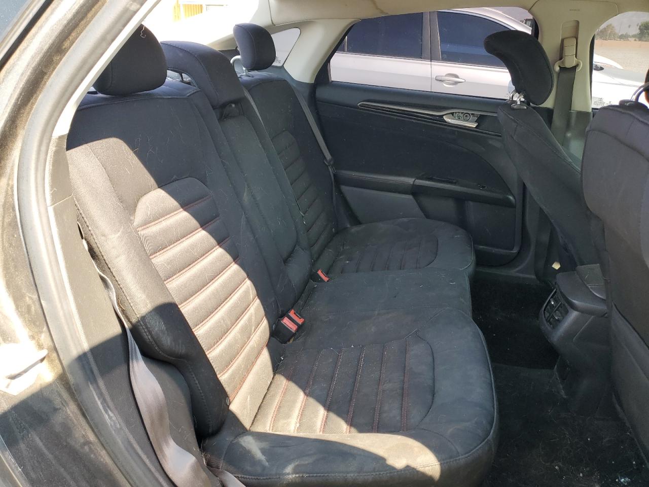 2015 Ford Fusion - Image 10