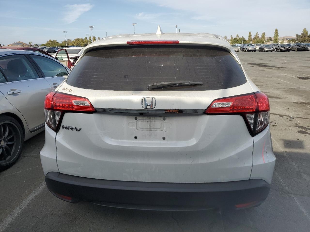 2019 Honda Hr-V Lx VIN: 3CZRU5H37KM706562 Lot: 71813354