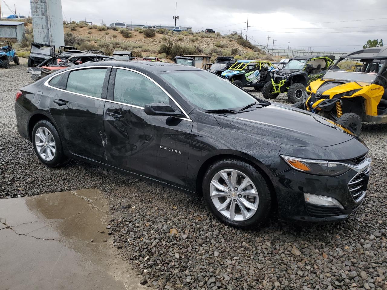 1G1ZD5ST1NF181834 Chevrolet Malibu LT 4