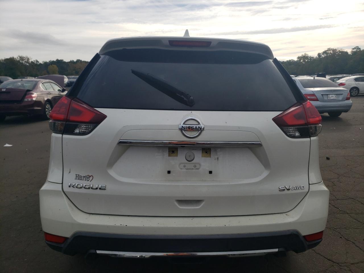 2018 Nissan Rogue S VIN: KNMAT2MV8JP512479 Lot: 71656354