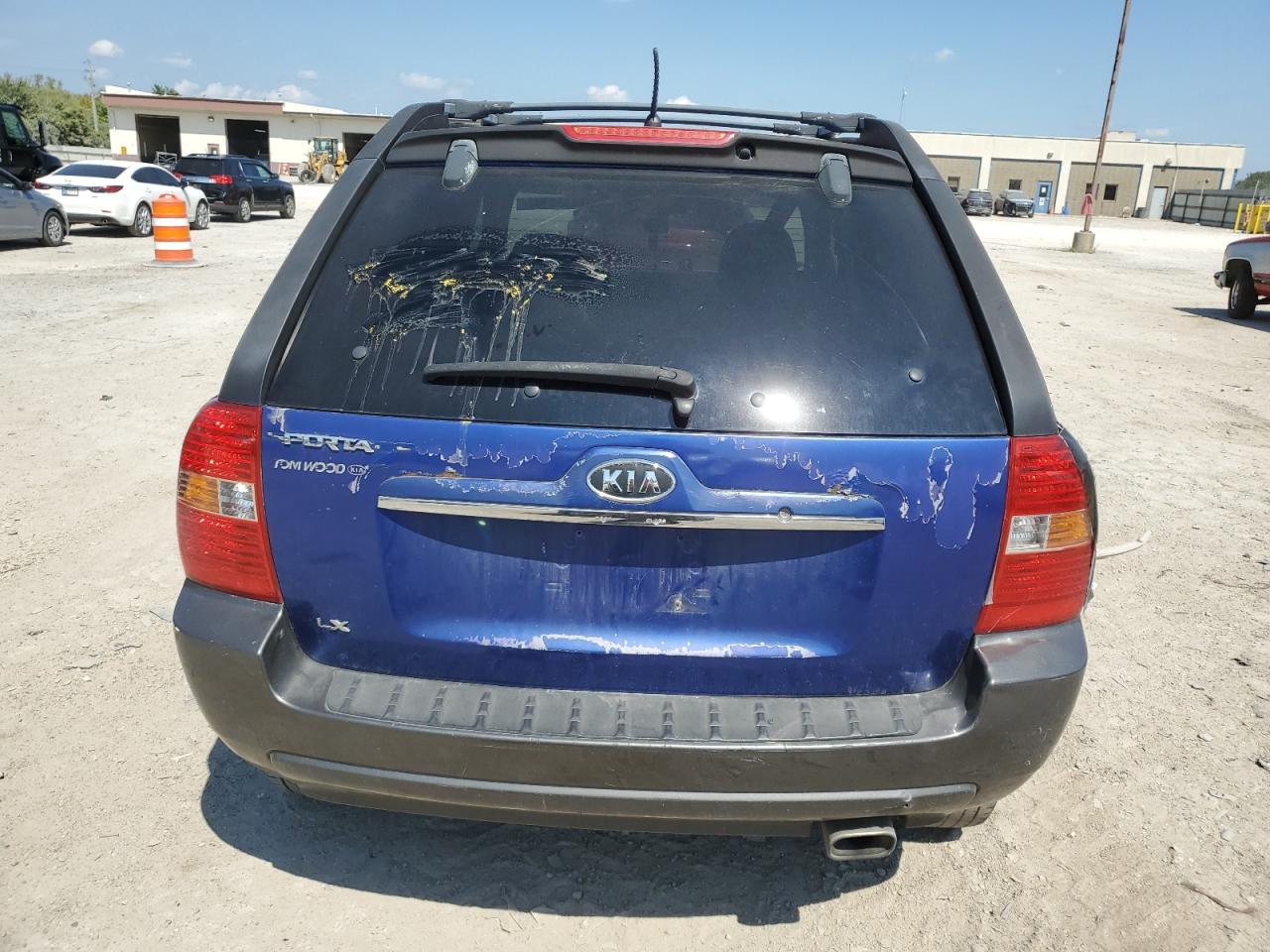 2007 Kia Sportage Lx VIN: KNDJF724277436264 Lot: 69652304