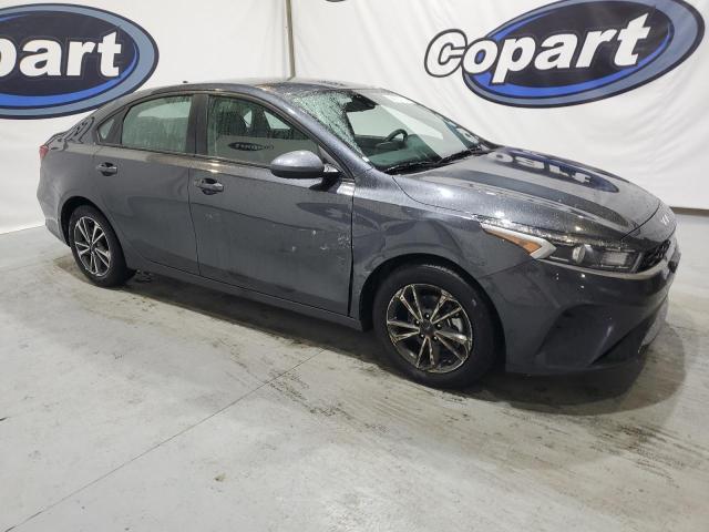 3KPF24AD4PE551384 Kia Forte LX 4