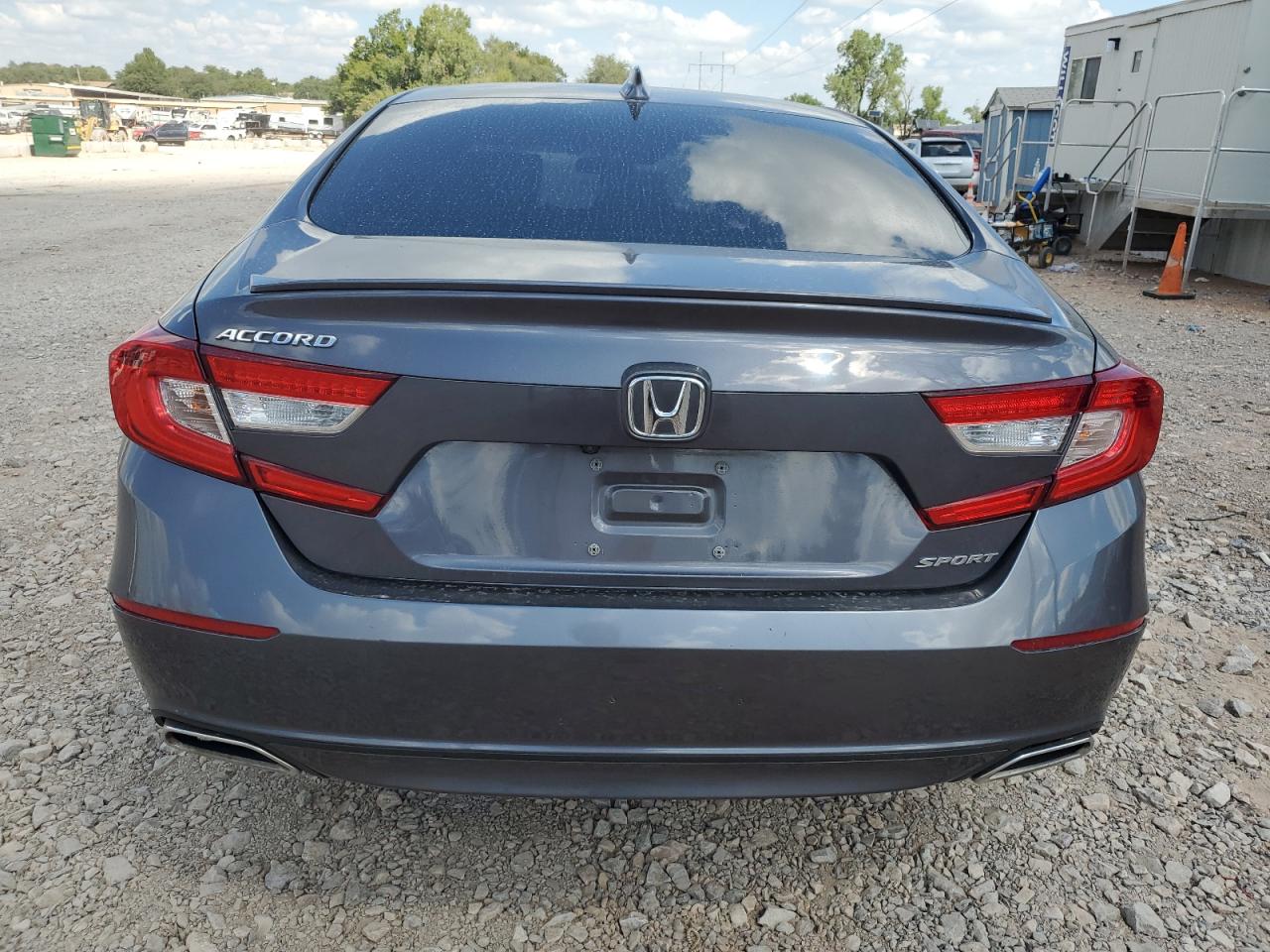 1HGCV1F35JA206546 2018 Honda Accord Sport