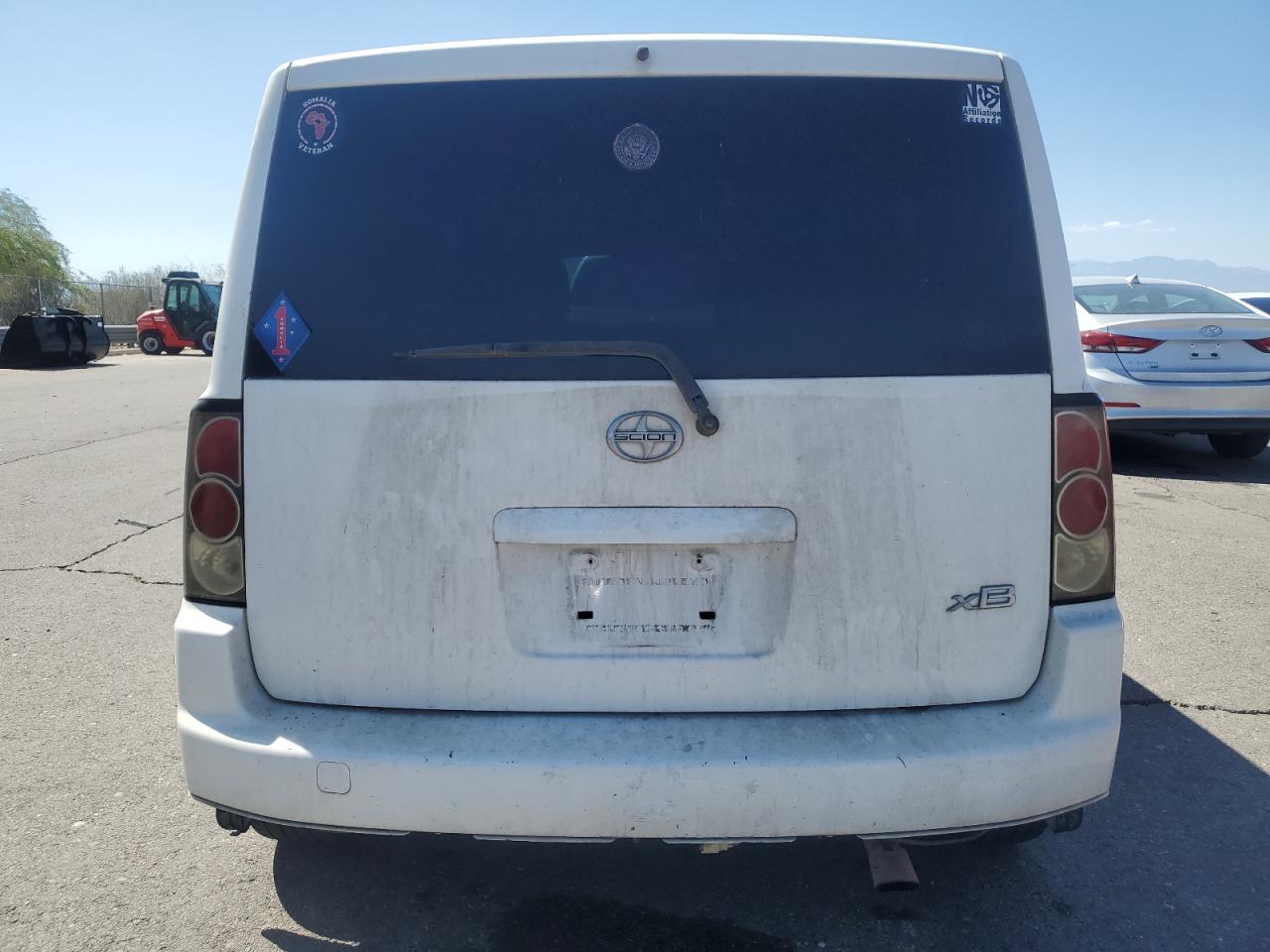 2006 Toyota Scion Xb VIN: JTLKT334964114844 Lot: 71682844