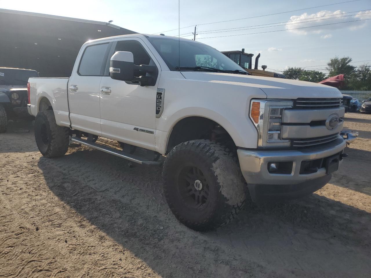 2017 Ford F250 - Image 4
