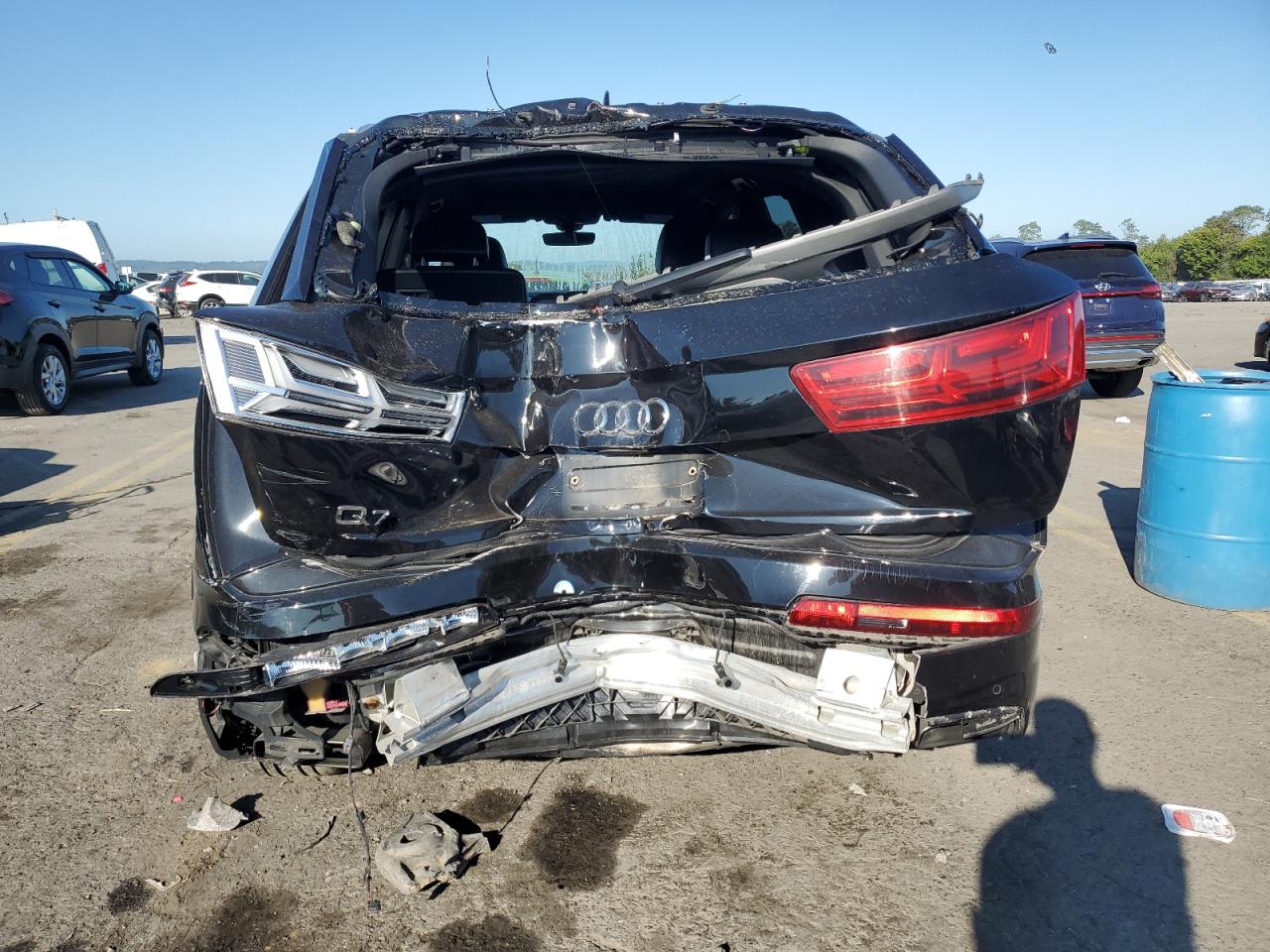 WA1LAAF7XKD001263 2019 Audi Q7 Premium Plus