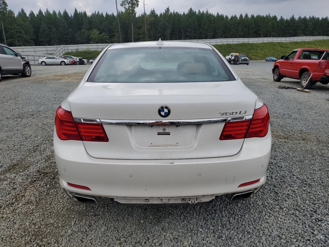 2011 BMW 750 Lxi VIN: WBAKC8C55BC432099 Lot: 71938034