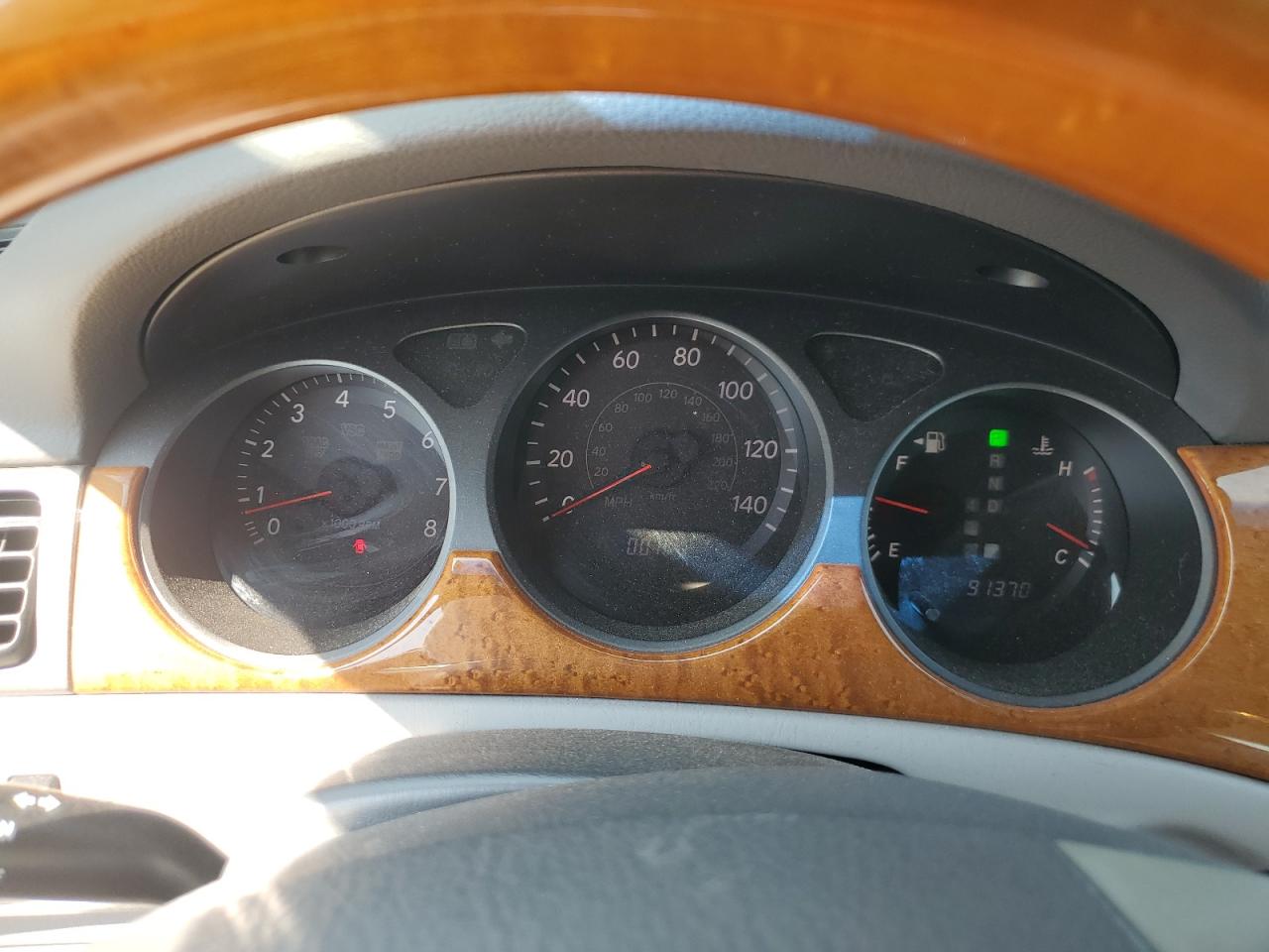 2005 Lexus ES - Image 9