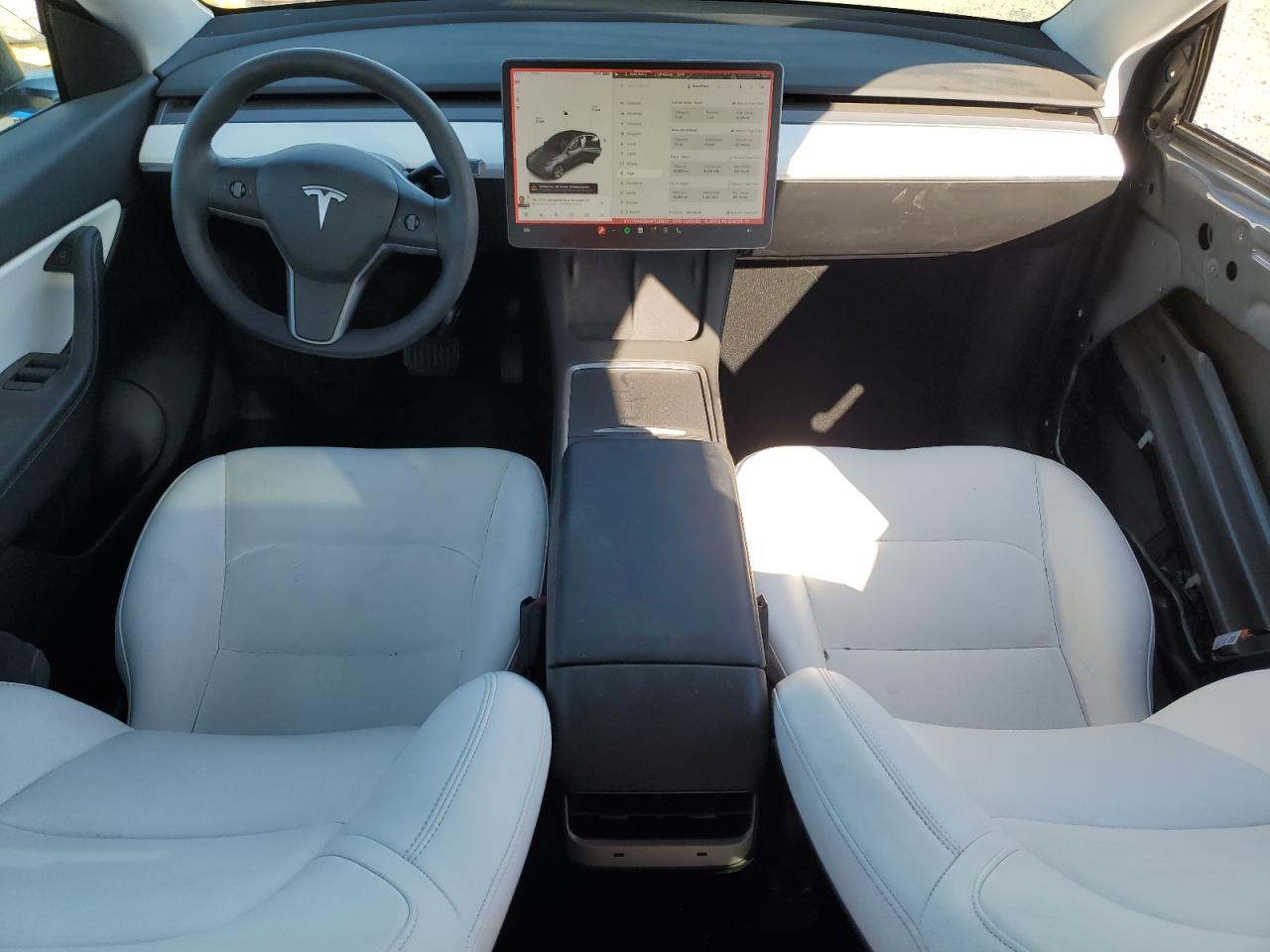 2021 Tesla Model Y VIN: 5YJYGAED2MF136055 Lot: 69895574