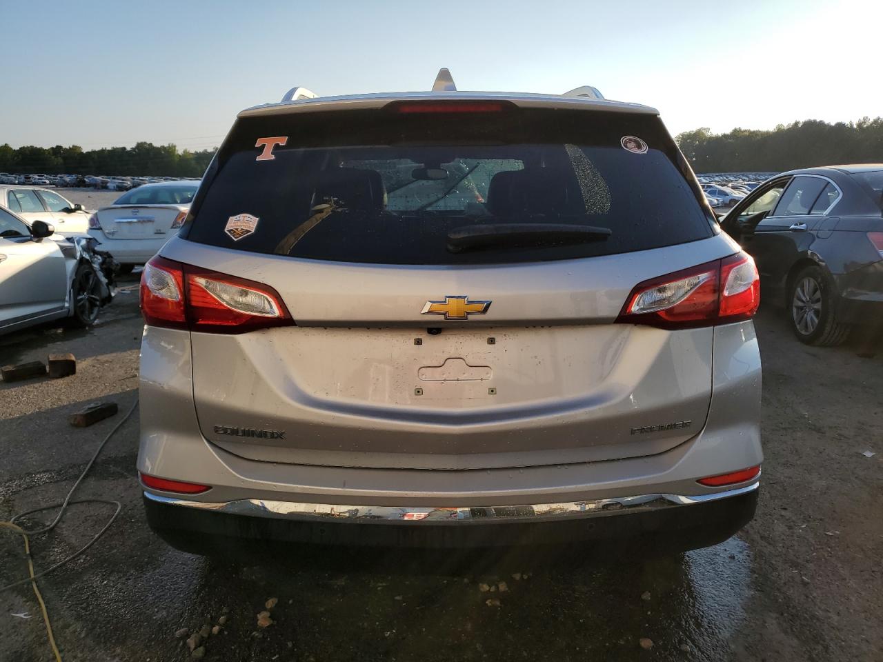 2020 Chevrolet Equinox Premier VIN: 3GNAXNEV2LS715299 Lot: 72089774