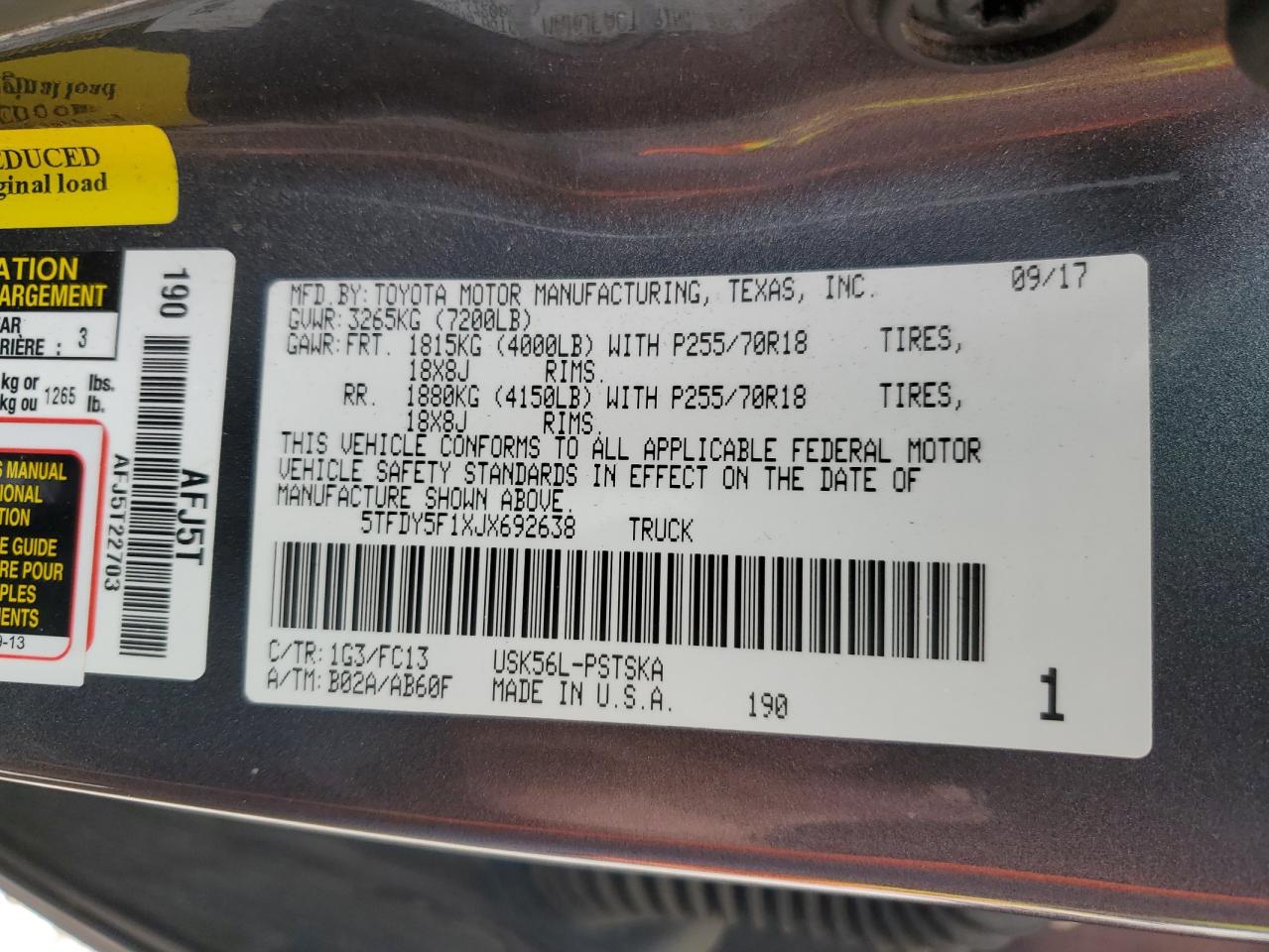 5TFDY5F1XJX692638 2018 Toyota Tundra Crewmax Sr5