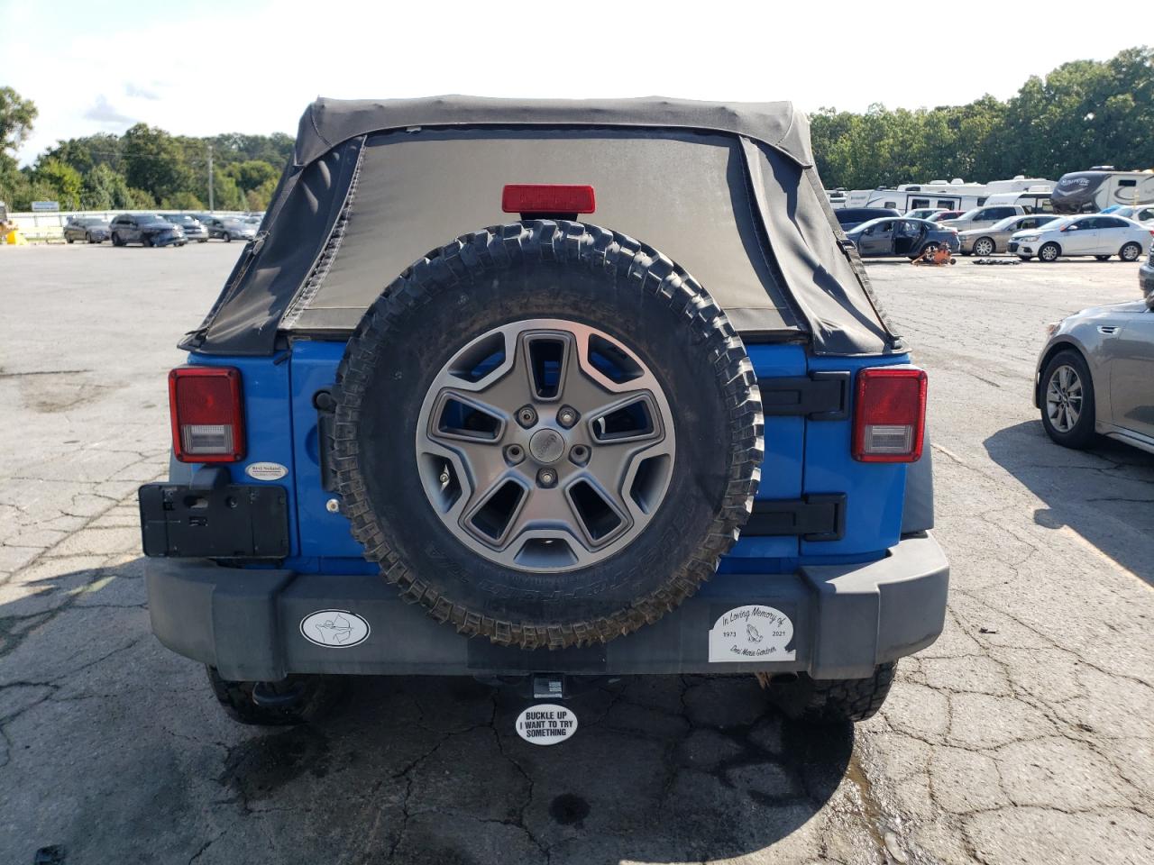 2011 Jeep Wrangler Unlimited Sport VIN: 1J4BA3H15BL549032 Lot: 69992644