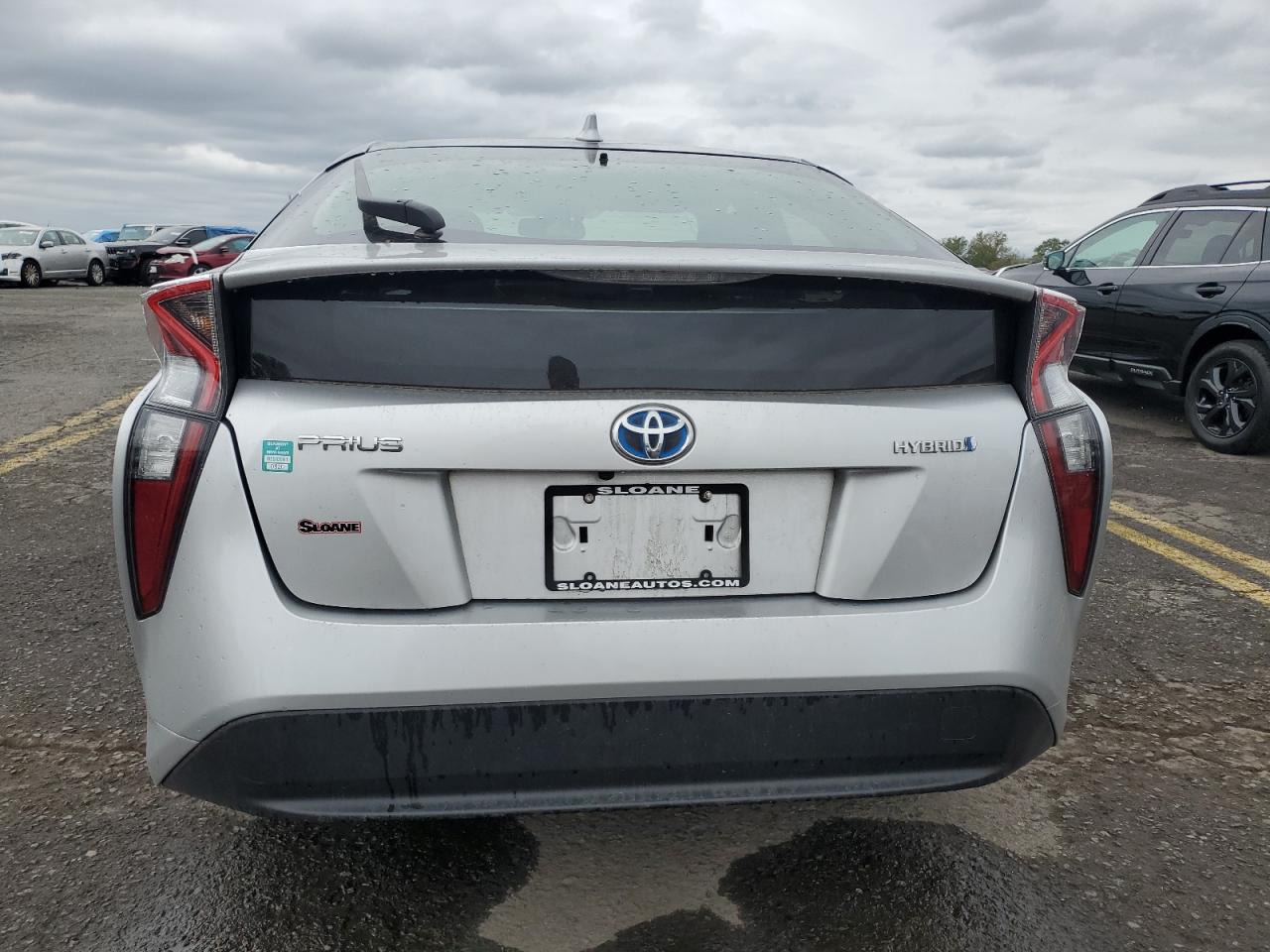 JTDKARFU4G3025657 2016 Toyota Prius