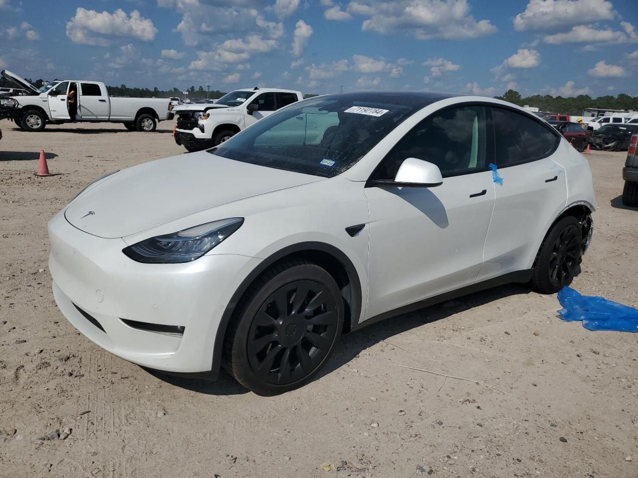 5YJYGDEE2MF229491 2021 TESLA MODEL Y - Image 1